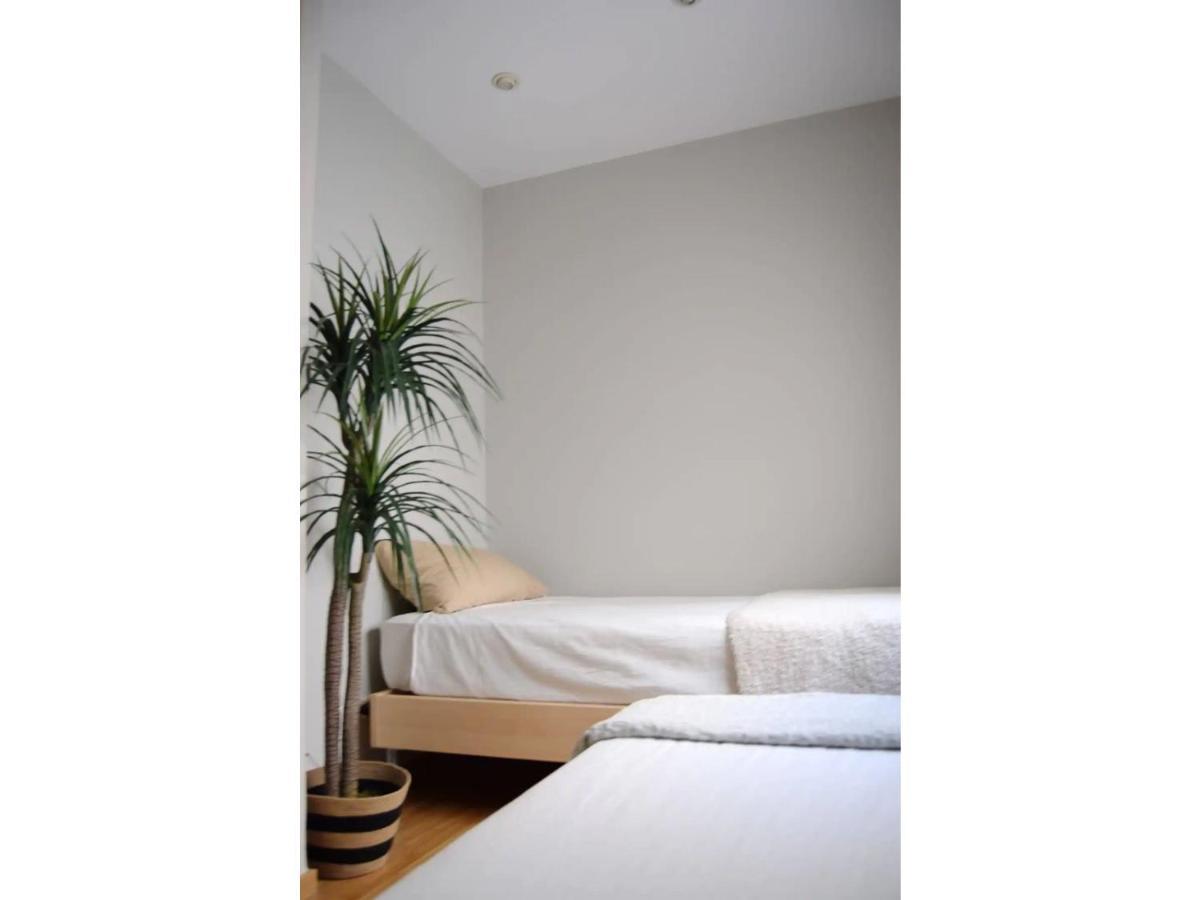 Apartamento con vistas al lado del Bernabeu Madrid Exterior foto