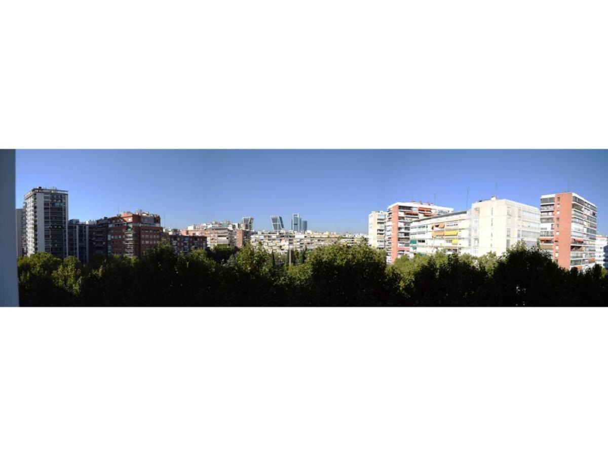 Apartamento con vistas al lado del Bernabeu Madrid Exterior foto
