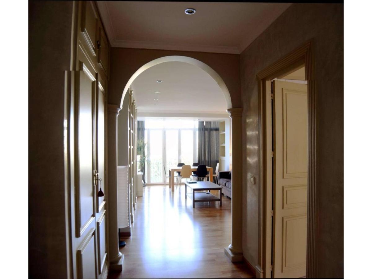 Apartamento con vistas al lado del Bernabeu Madrid Exterior foto